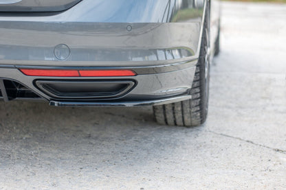 VW Passat R-Line - Heck Flaps