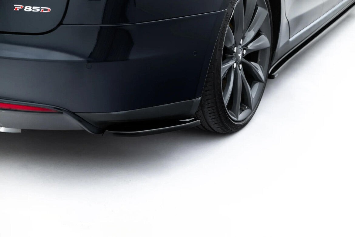 Tesla Model S - Heck Flaps V.1