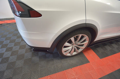Tesla Model X - Heck Flaps V.1