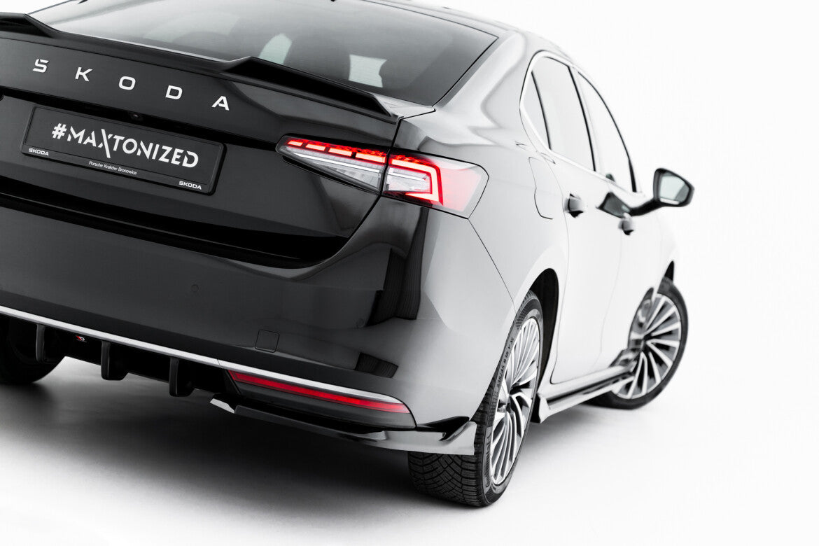 Skoda Superb Sportline - Heck Flaps V.2