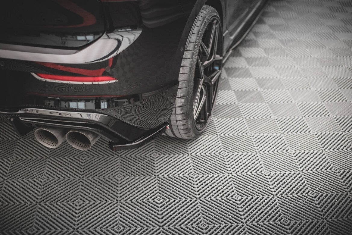 VW Golf 8 R - Heck Flaps V.4