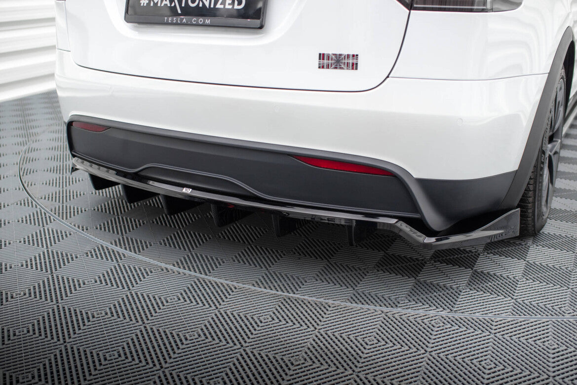 Tesla Model X Facelift - Heck Ansatz