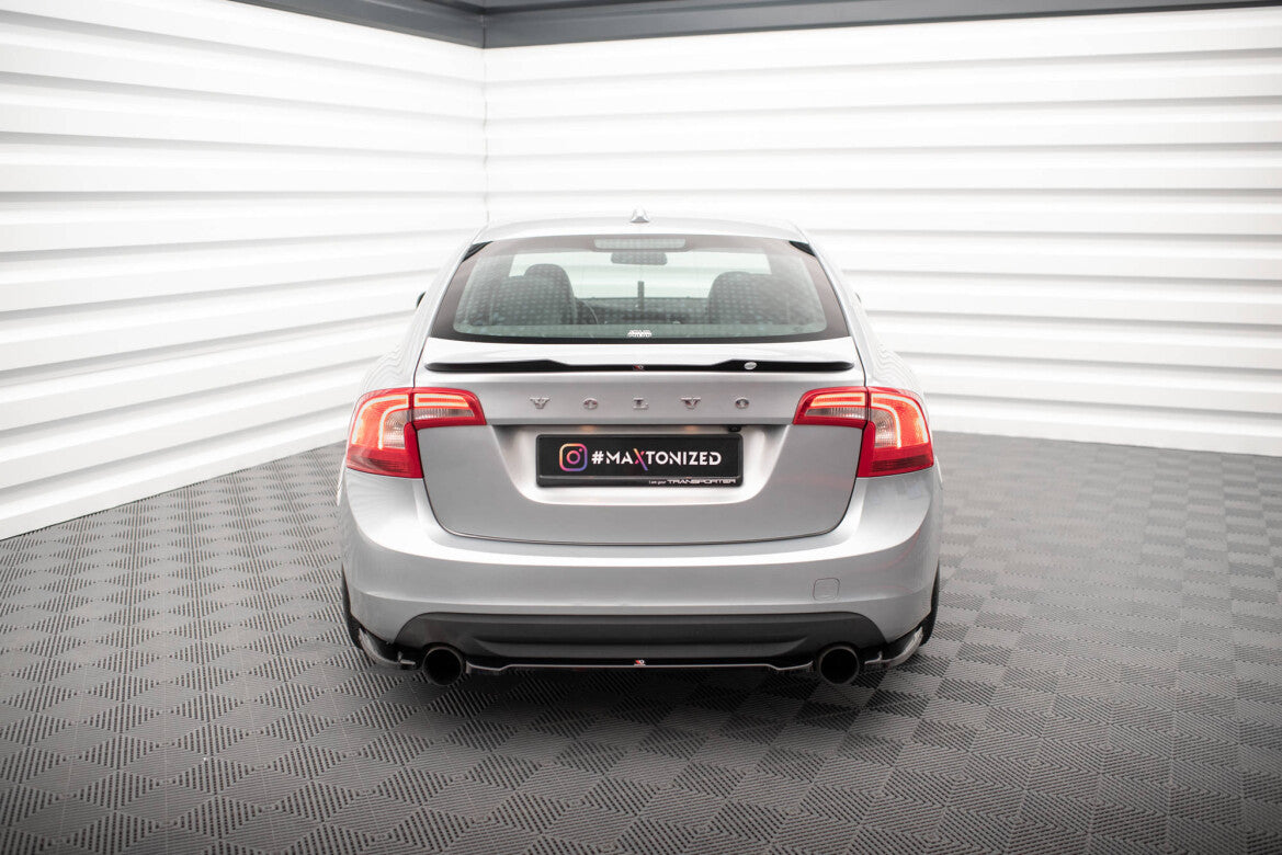 Volvo S60 - Heck Ansatz