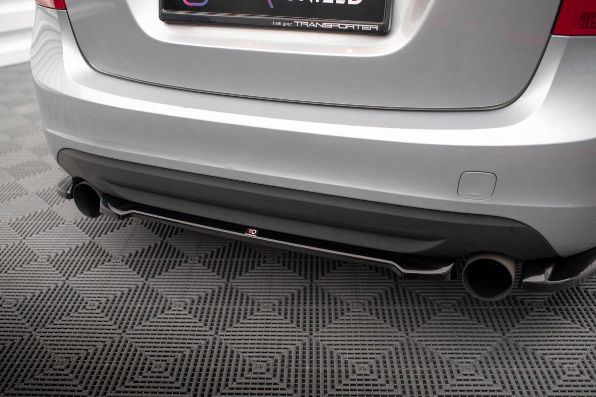 Volvo S60 - Heck Ansatz
