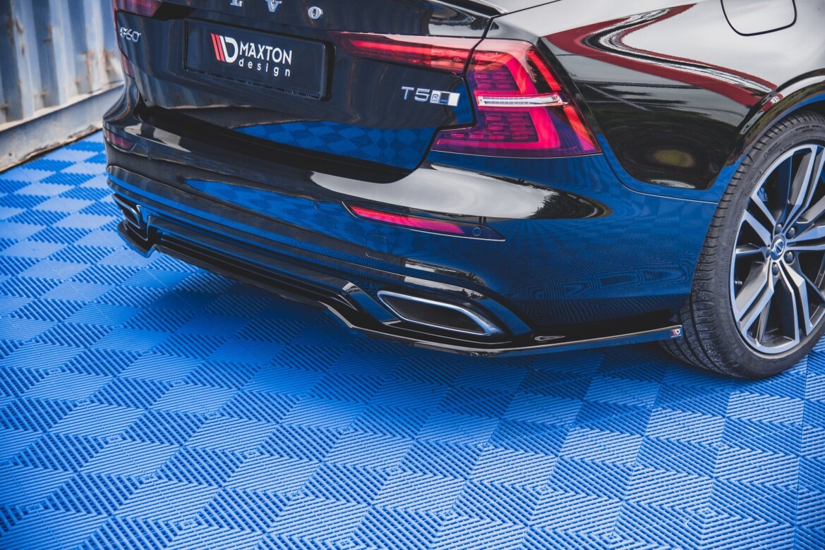 Volvo V60 R-Design - Heck Ansatz