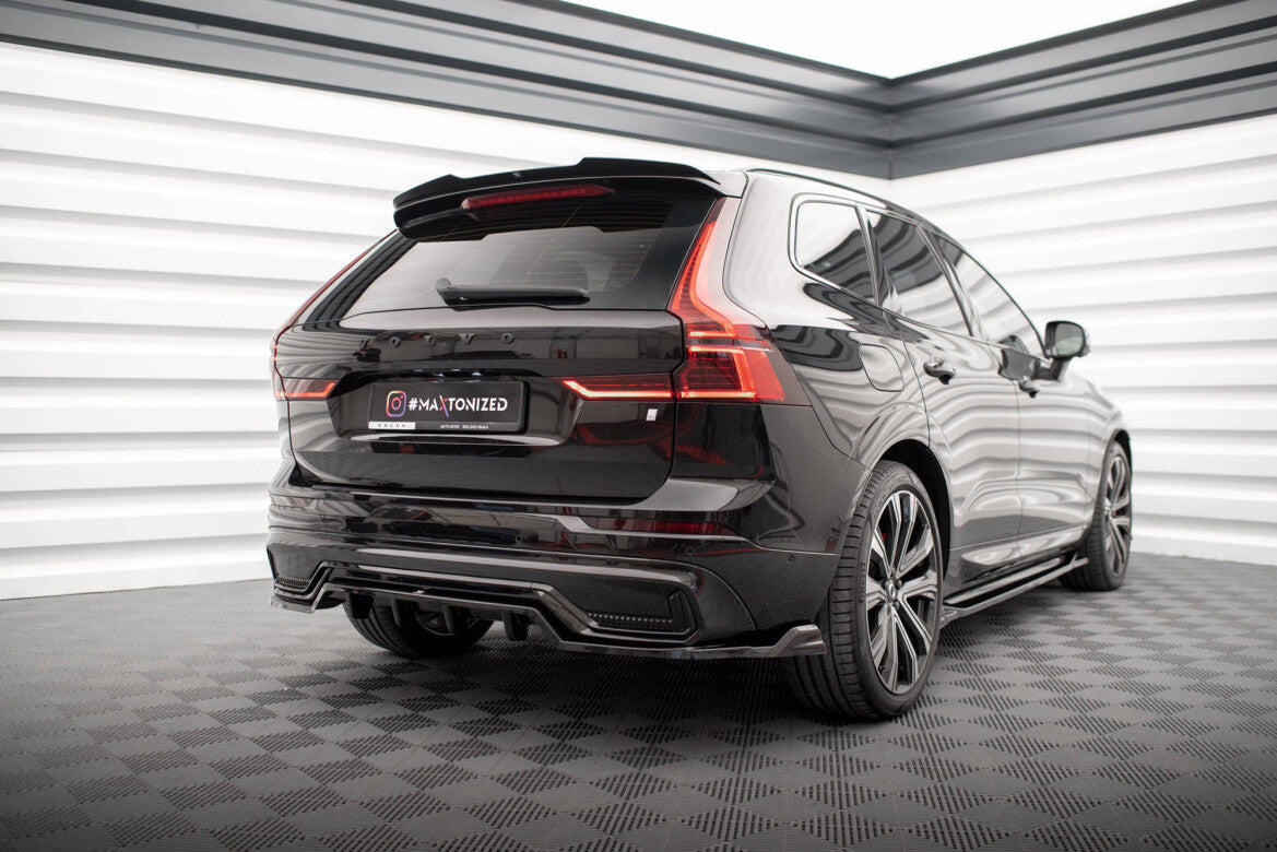 Volvo XC60 R-Design Facelift - Heck Ansatz
