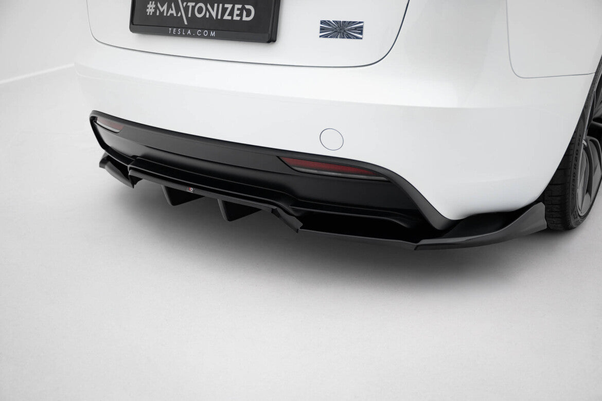 Tesla Model 3 Performance Facelift - Heck Ansatz V.1