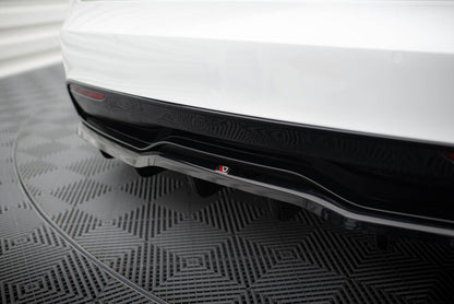 Tesla Model S Plaid - Heck Ansatz V.1
