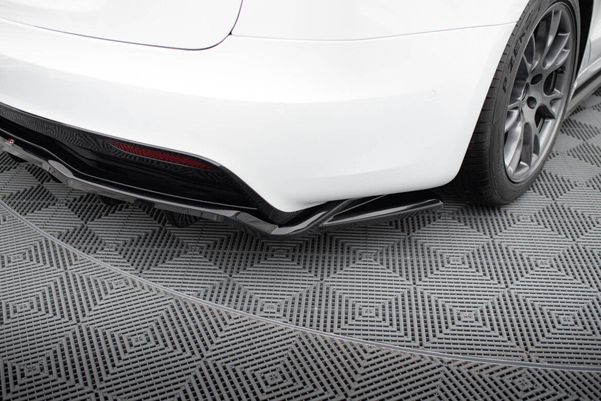 Tesla Model S Plaid - Heck Ansatz V.2