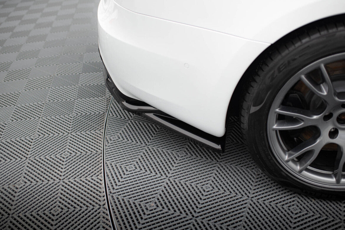 Tesla Model S Plaid - Heck Ansatz V.2
