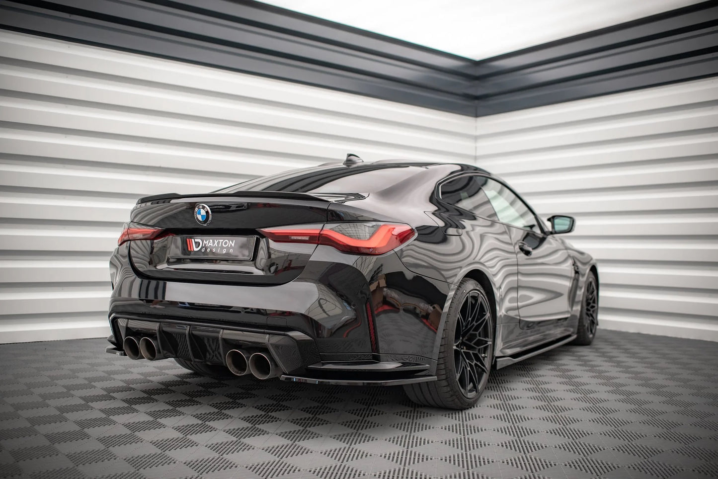 BMW M4 G83 - Heck Flaps V.1