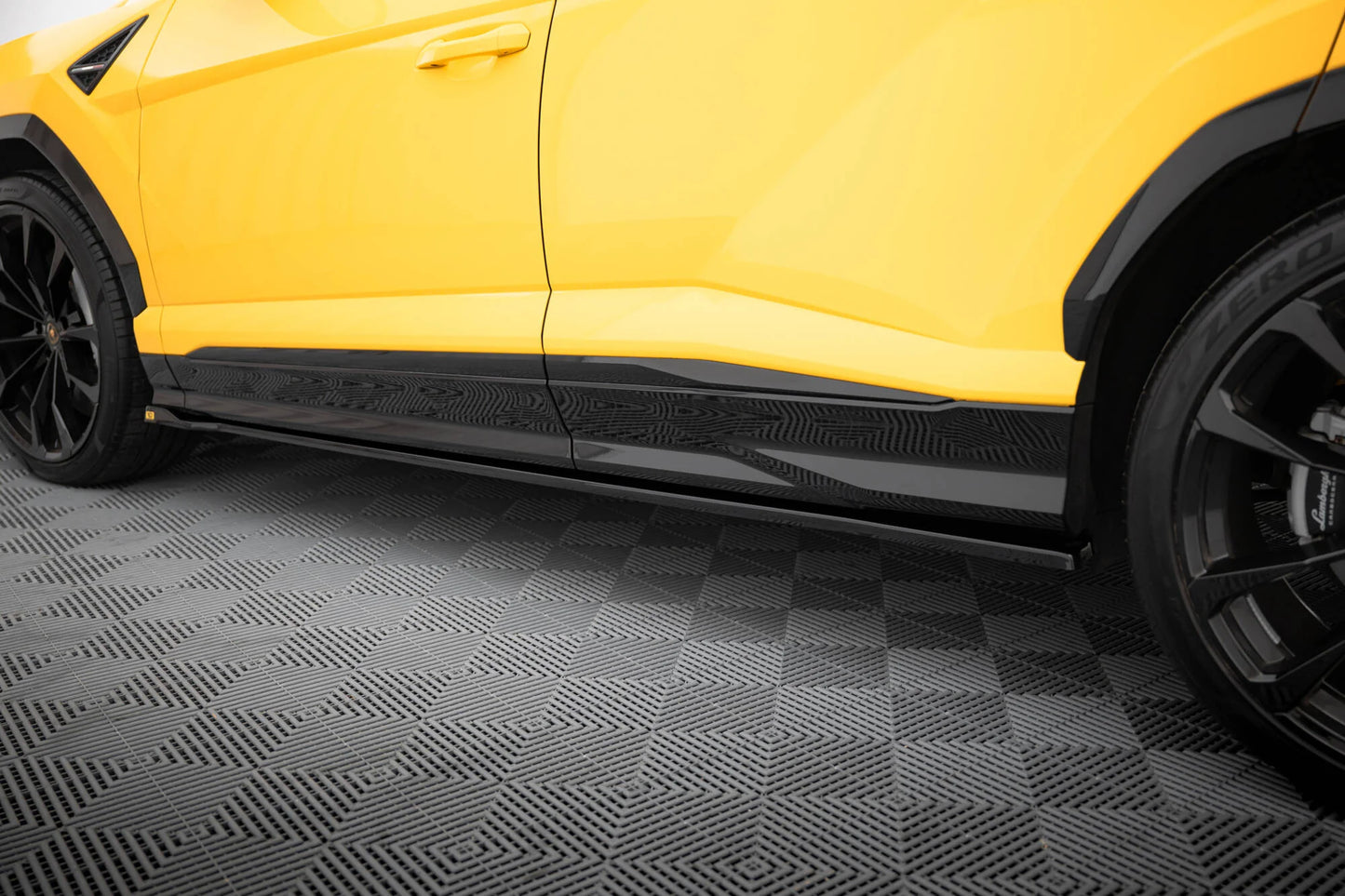 Lamborghini Urus - Seitenschweller