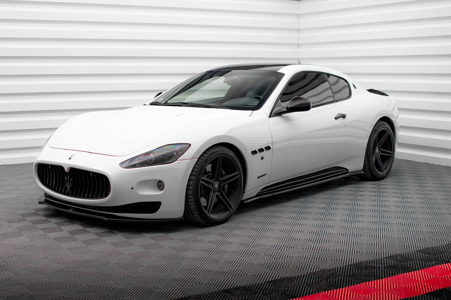 Maserati Granturismo S Mk1 - Seitenschweller