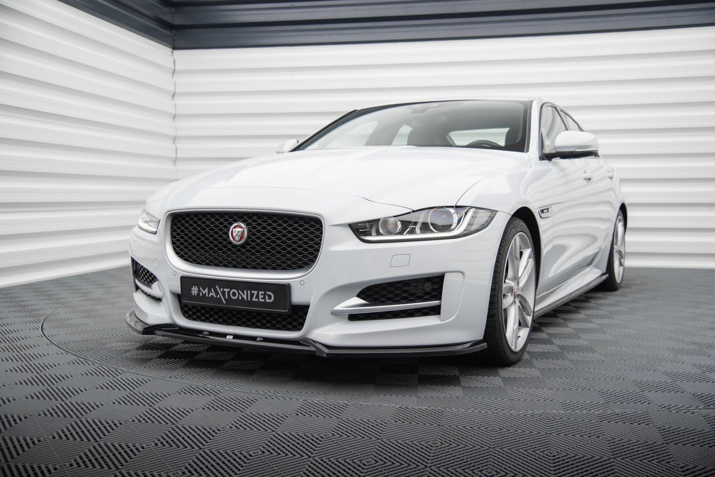 Jaguar XE R-Sport X760 - Frontlippe V.2