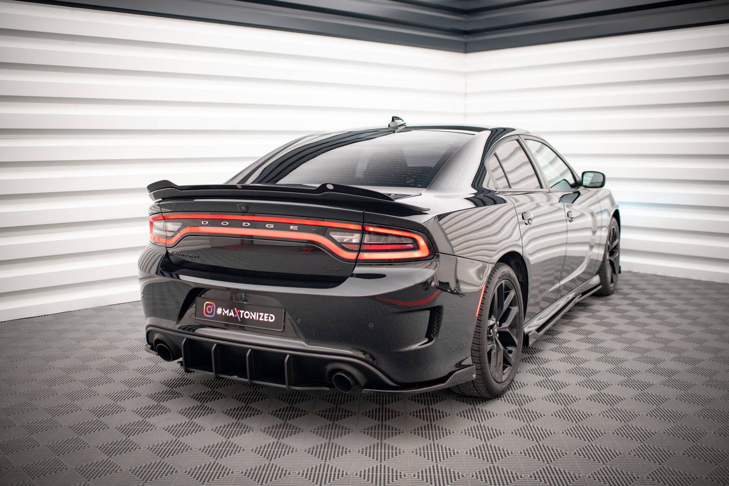 Dodge Charger SRT Facelift - Heck Flaps