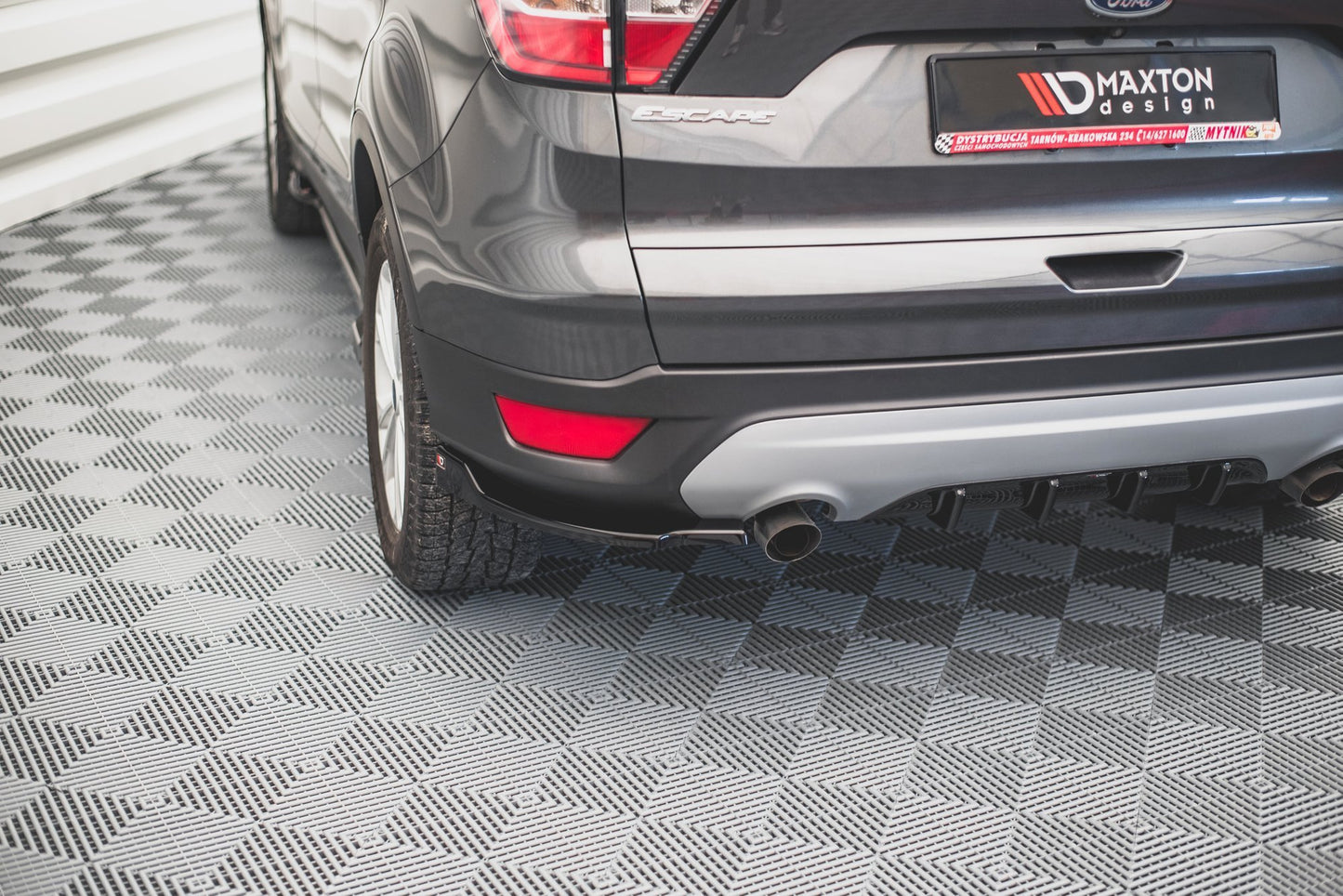 Ford Escape - Heck Flaps