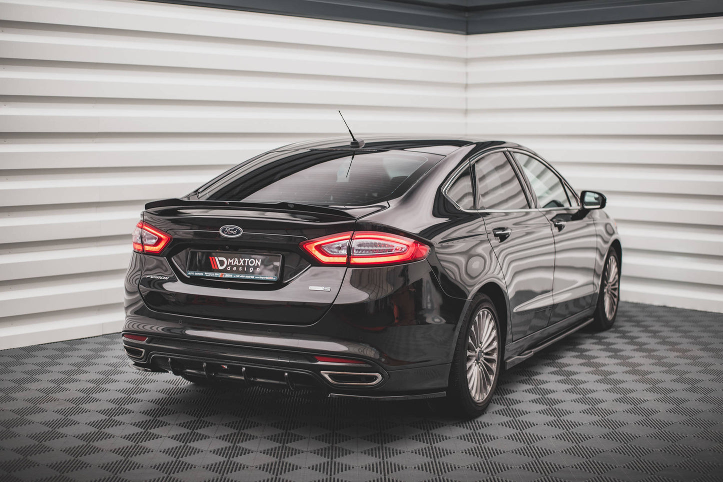 Ford Mondeo Mk5 - Heck Flaps