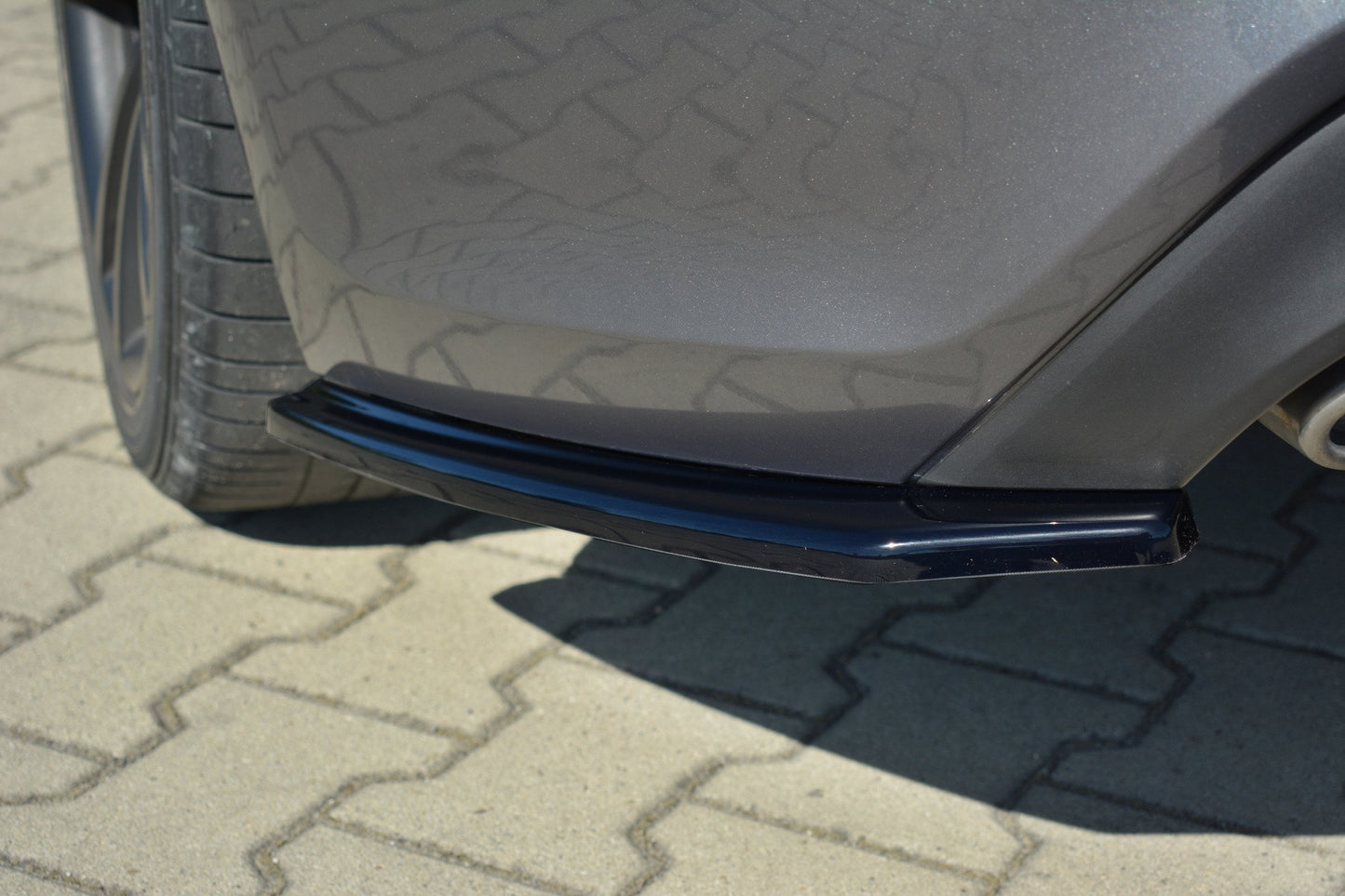 Hyundai Genesis Coupe Mk1 - Heck Flaps