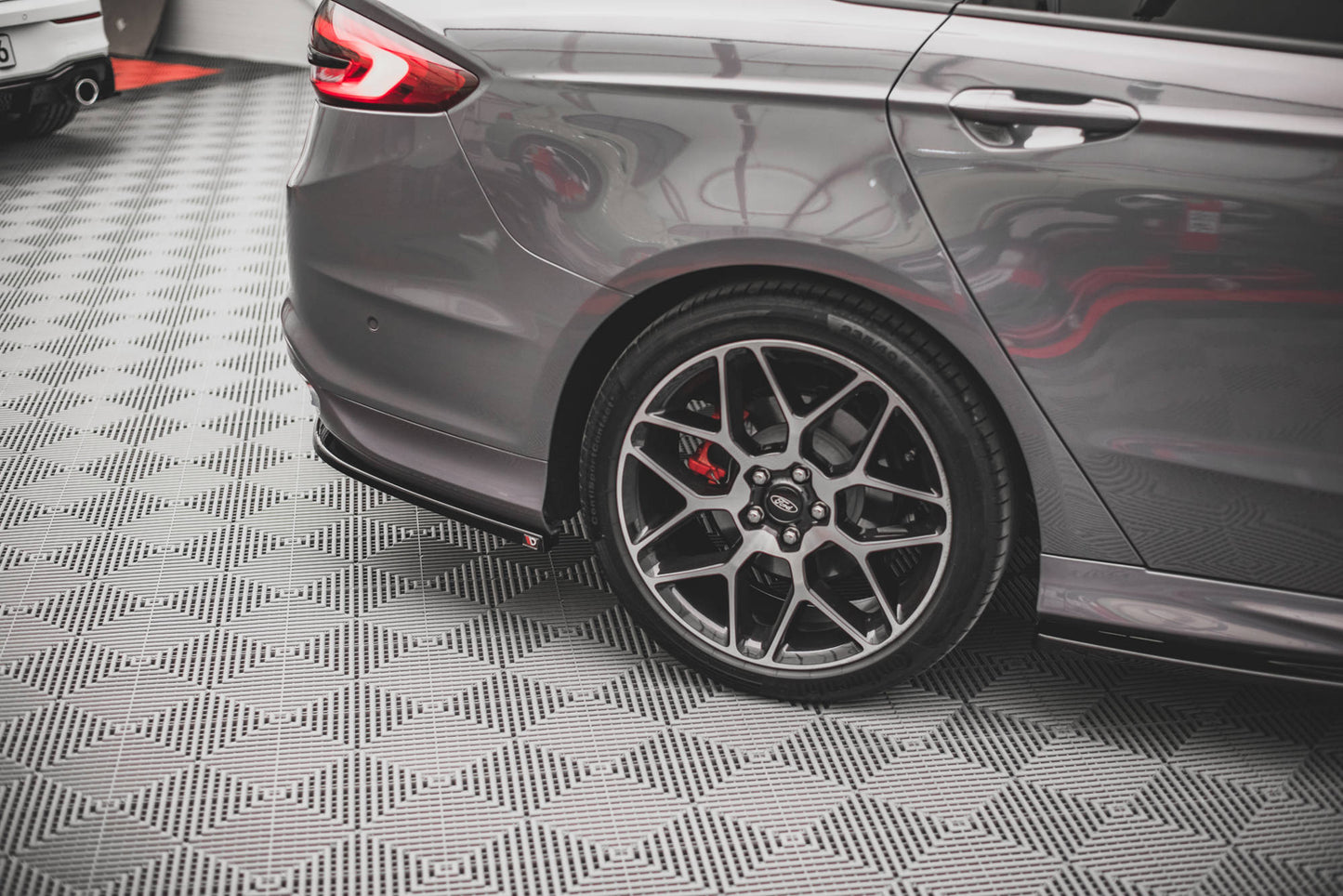 Ford Mondeo ST-Line Mk5 Facelift - Heck Flaps V.1