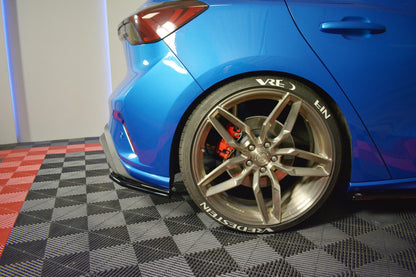 Ford Focus Mk4 - Heck Flaps V.2