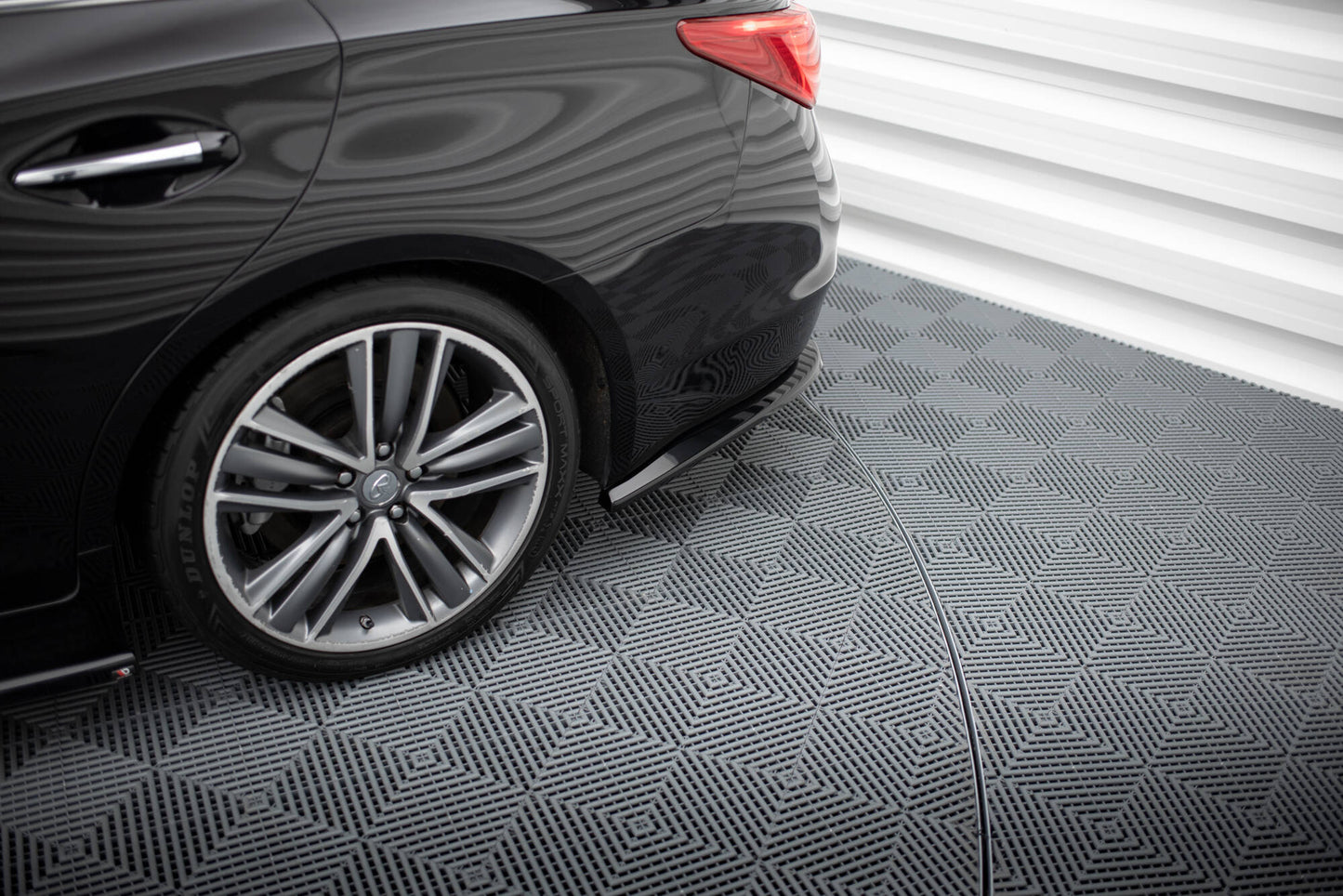 Infiniti Q50 S Mk1 - Heck Flaps V.2
