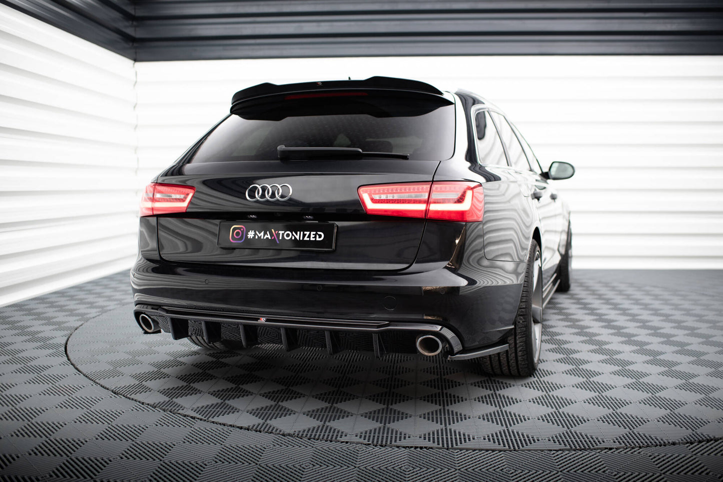 Audi A6 C7 Heck Diffusor O-O