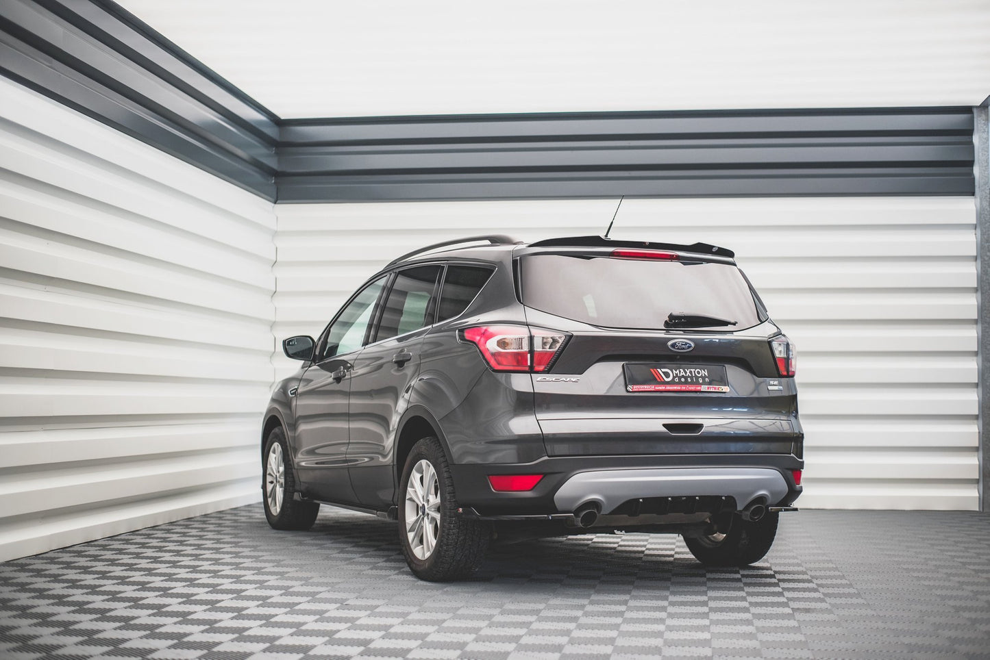 Ford Escape - Heck Ansatz