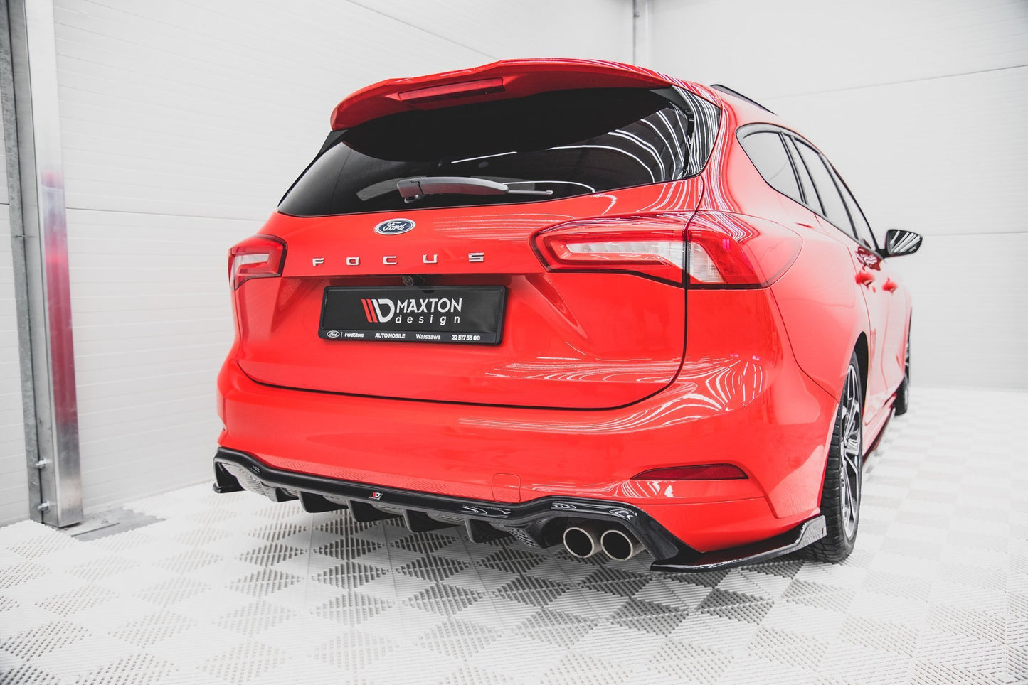 Ford Focus Mk4 Kombi - Heck Diffusor