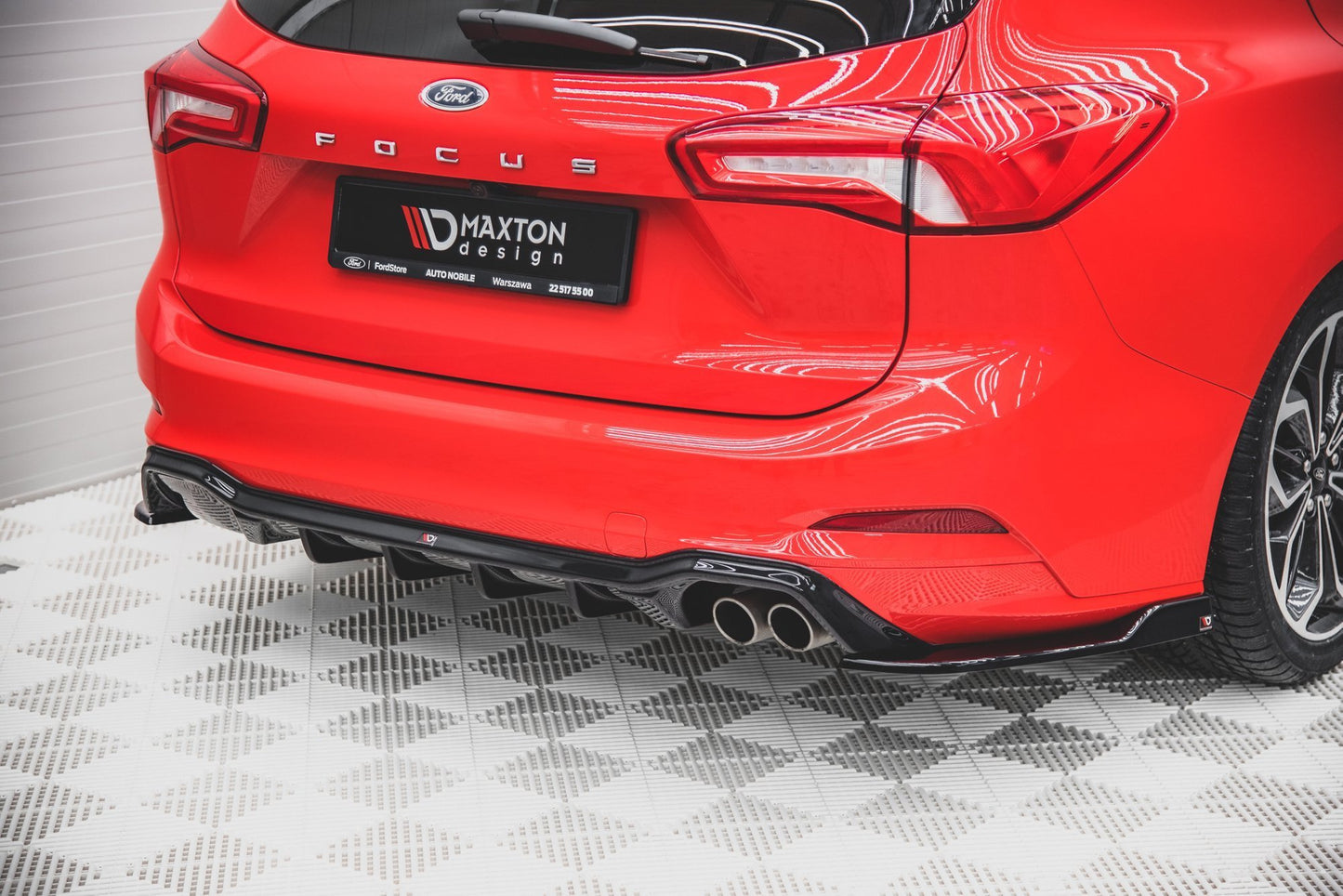 Ford Focus Mk4 Kombi - Heck Diffusor