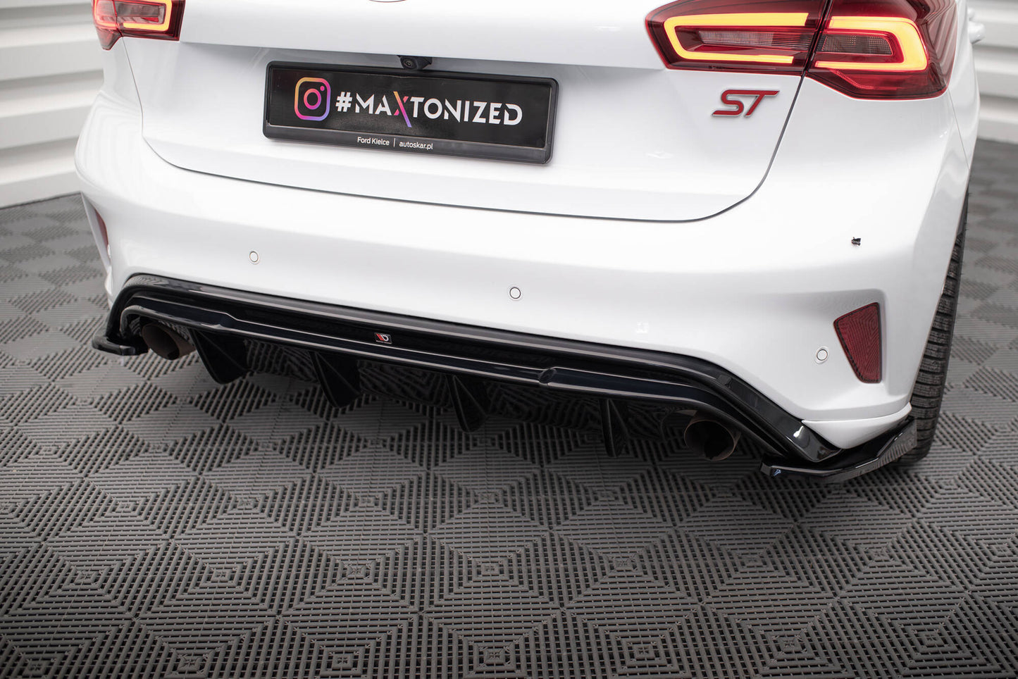 Ford Focus ST Mk4 - Heck Diffusor V.3
