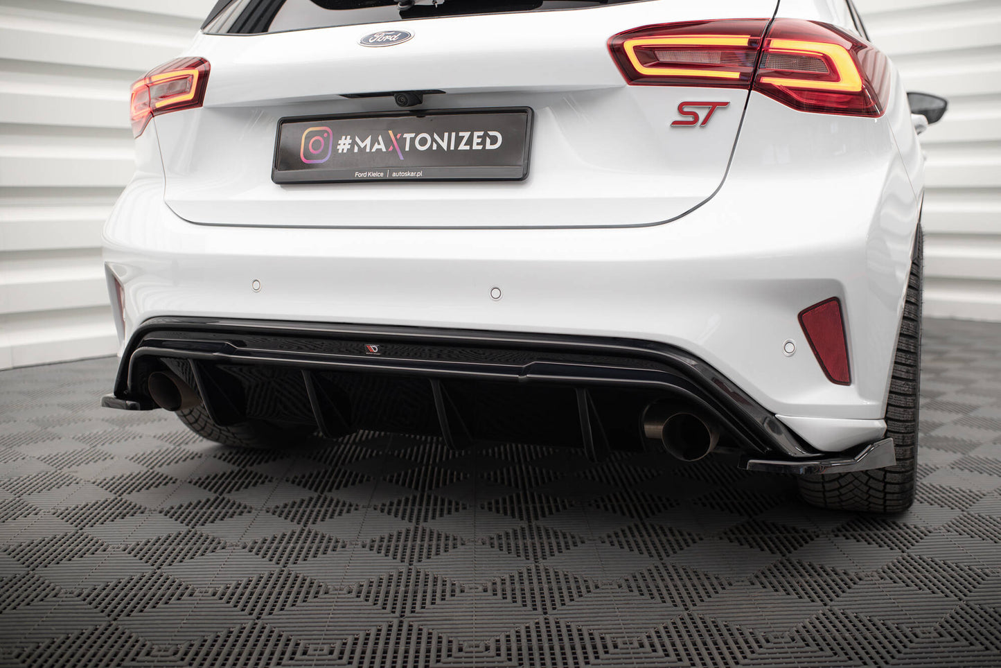 Ford Focus ST Mk4 - Heck Diffusor V.3