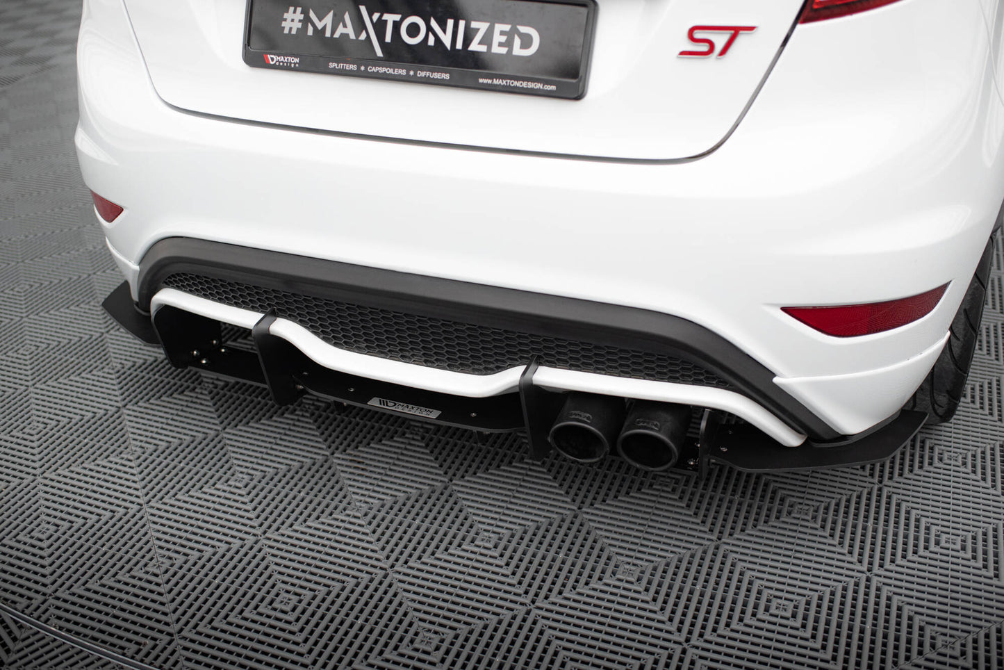 Ford Fiesta ST Mk7 - Heckschürze V.2