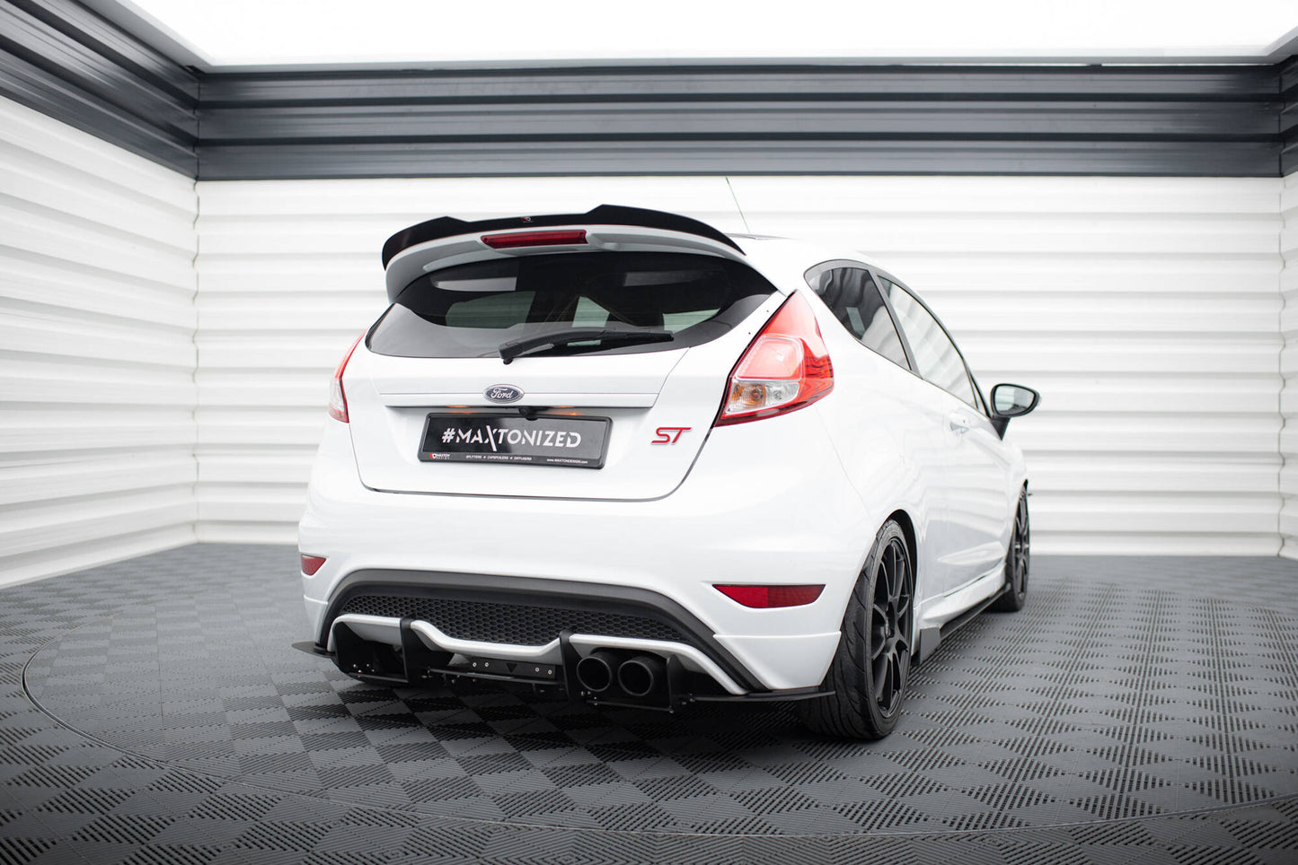 Ford Fiesta ST Mk7 - Heckschürze V.2