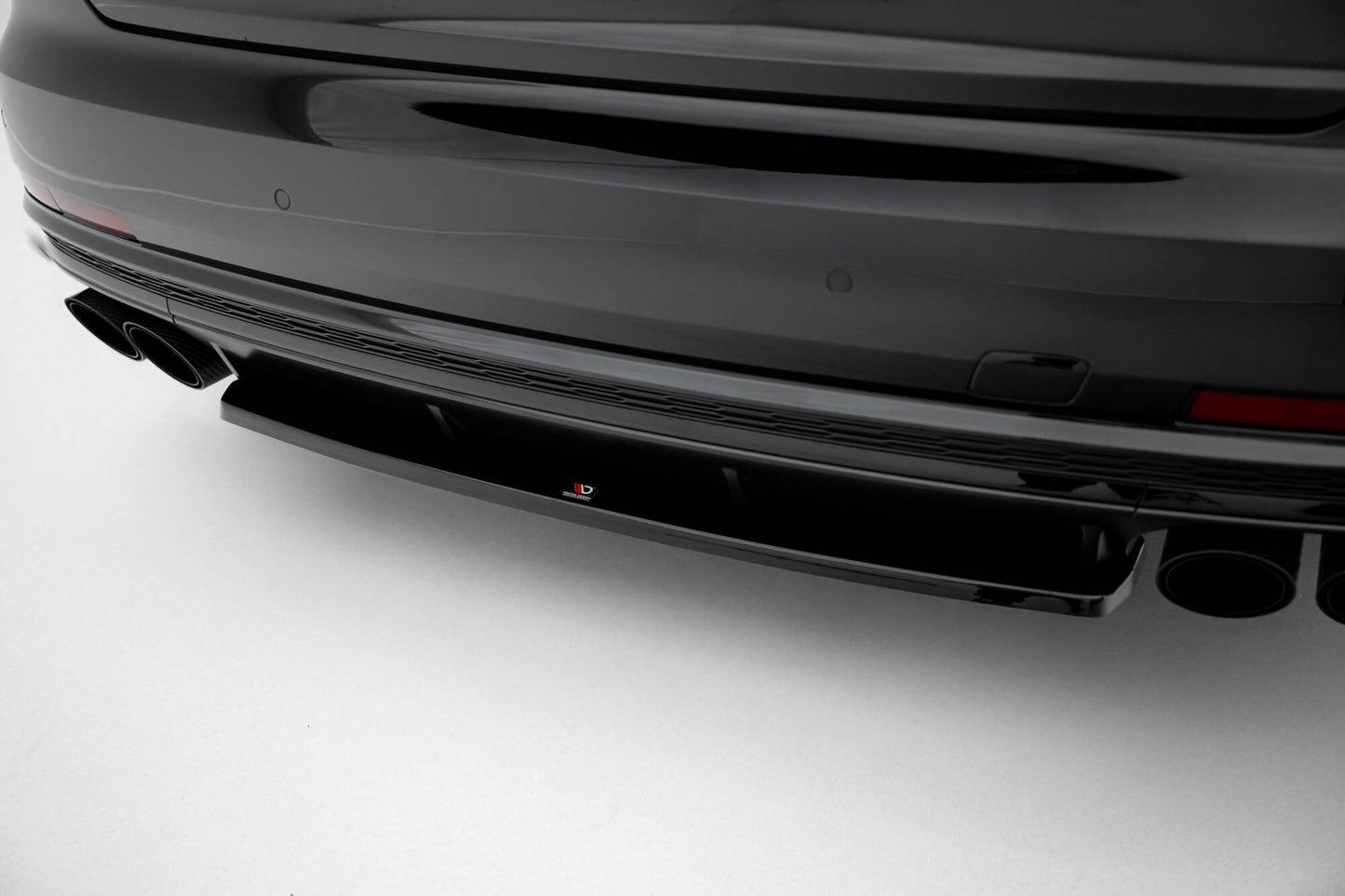 Audi S8 D5 Heck Ansatz