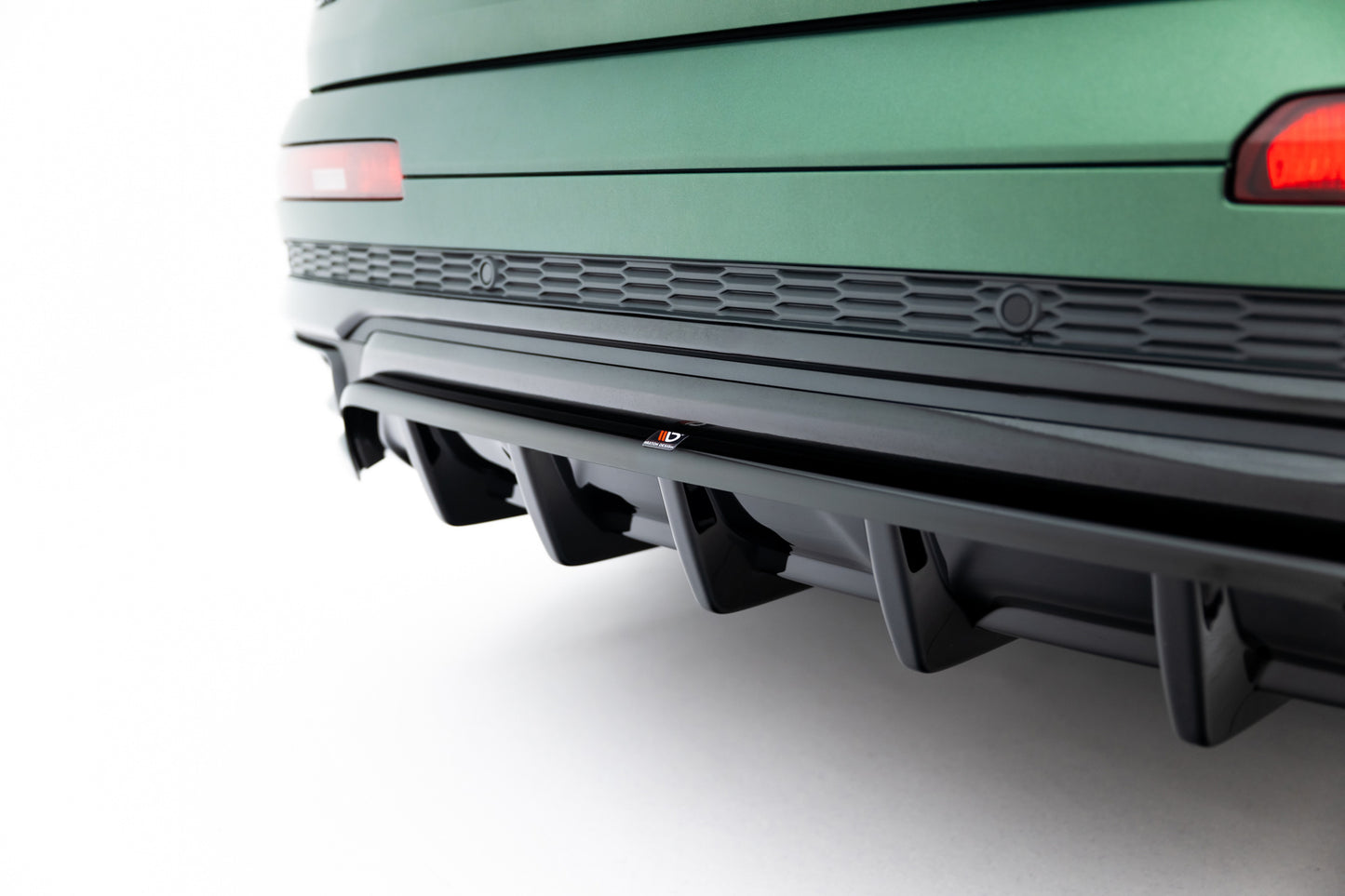 Audi RSQ8 4M - Heck Ansatz