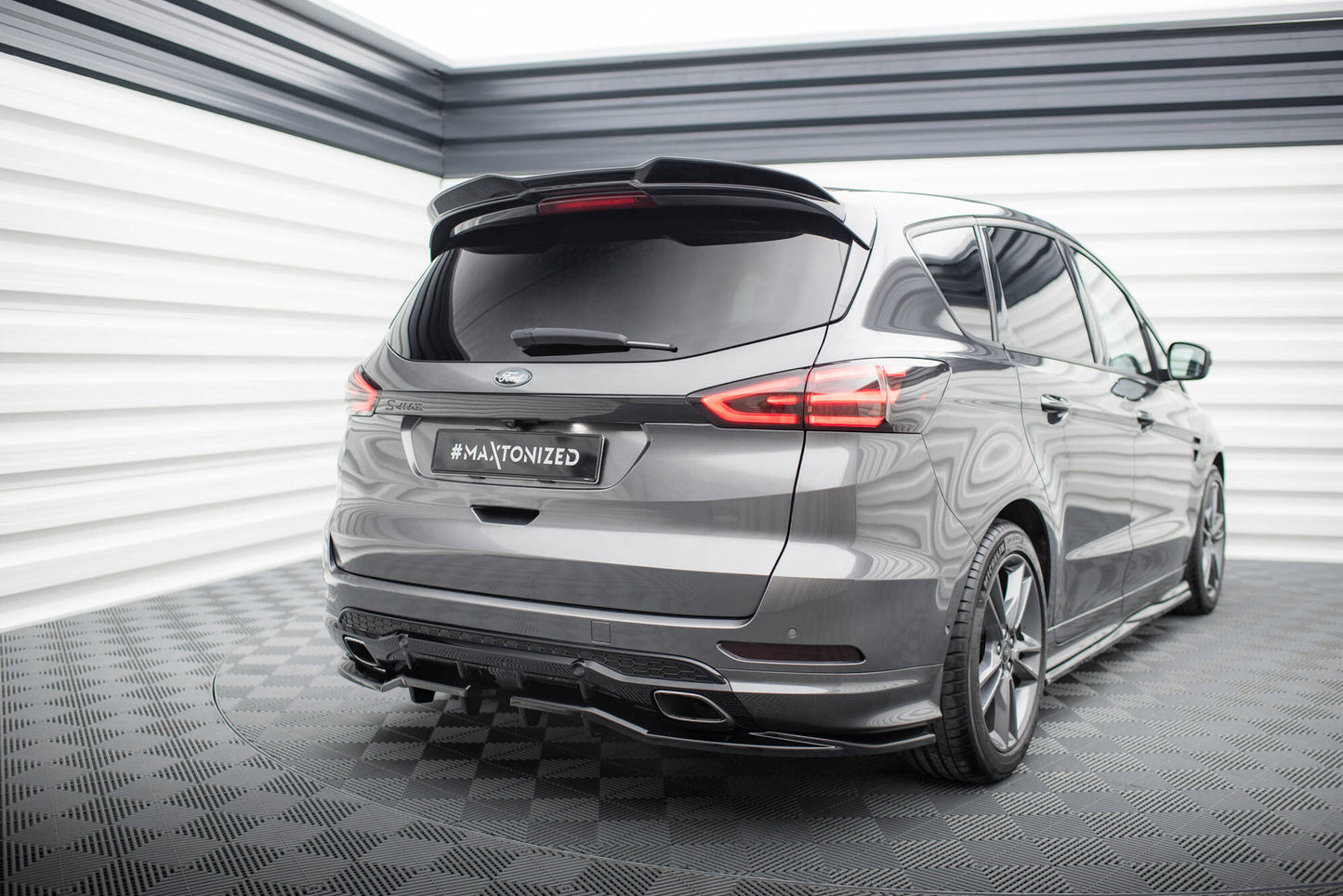 Ford S-Max ST-Line Mk2 - Heck Ansatz
