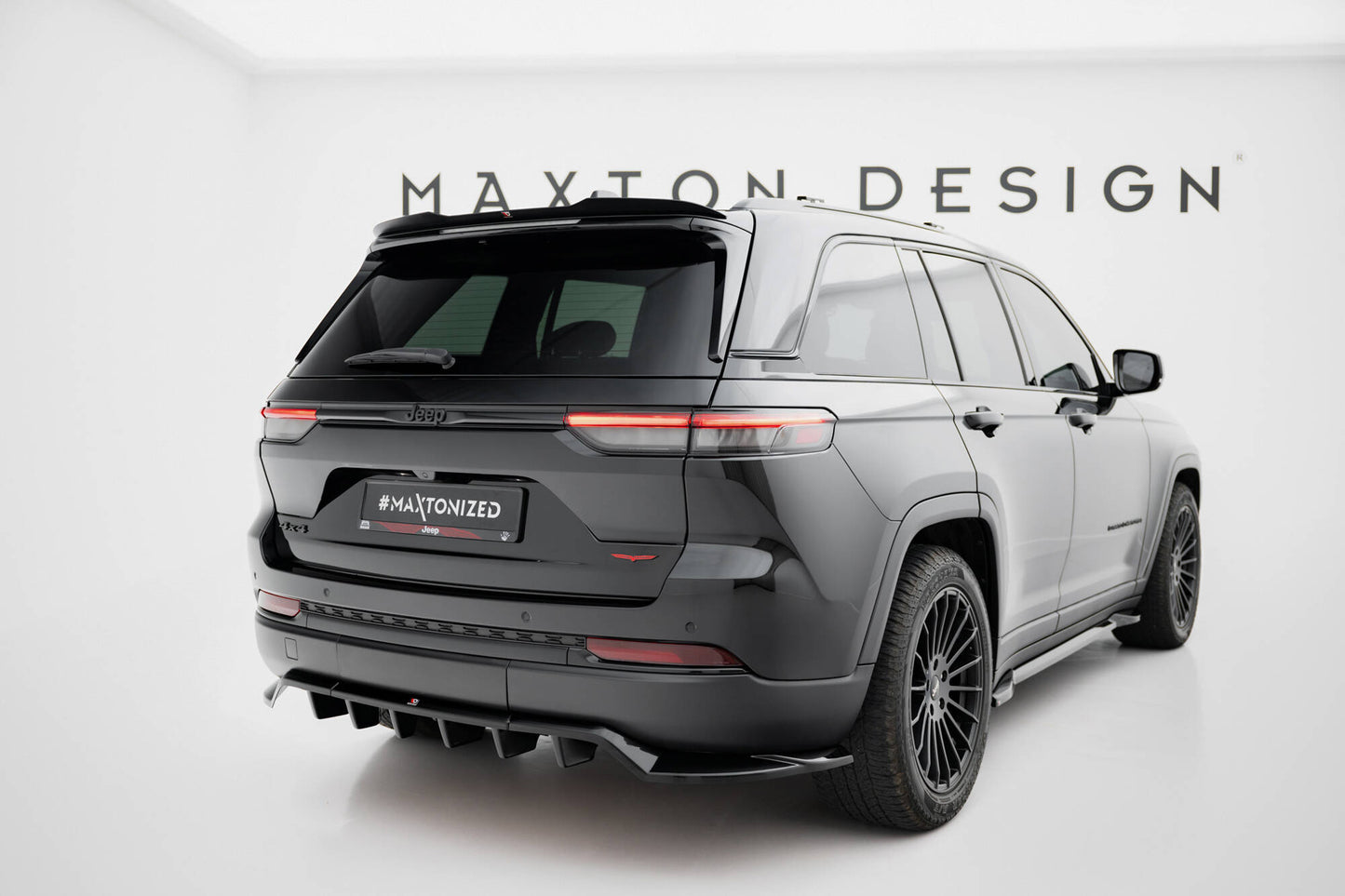 Jeep Grand Cherokee Trailhawk Mk5 - Heck Ansatz