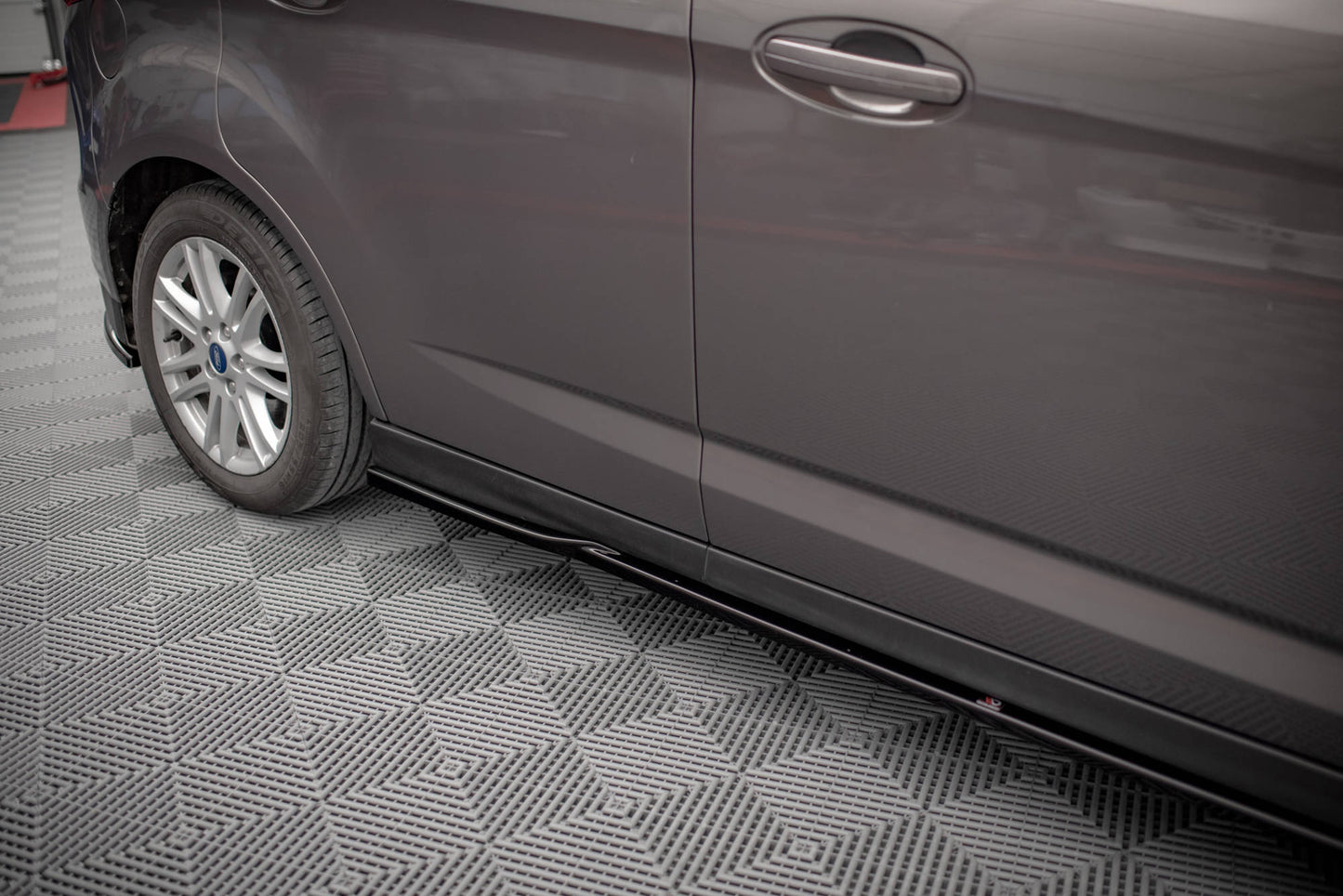 Ford C-Max - Seitenschweller