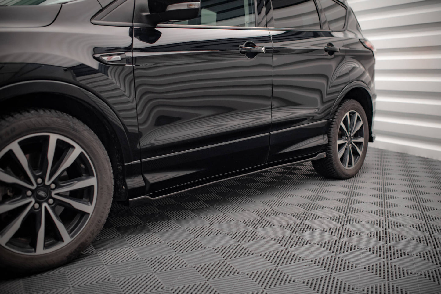 Ford Escape ST-Line - Seitenschweller