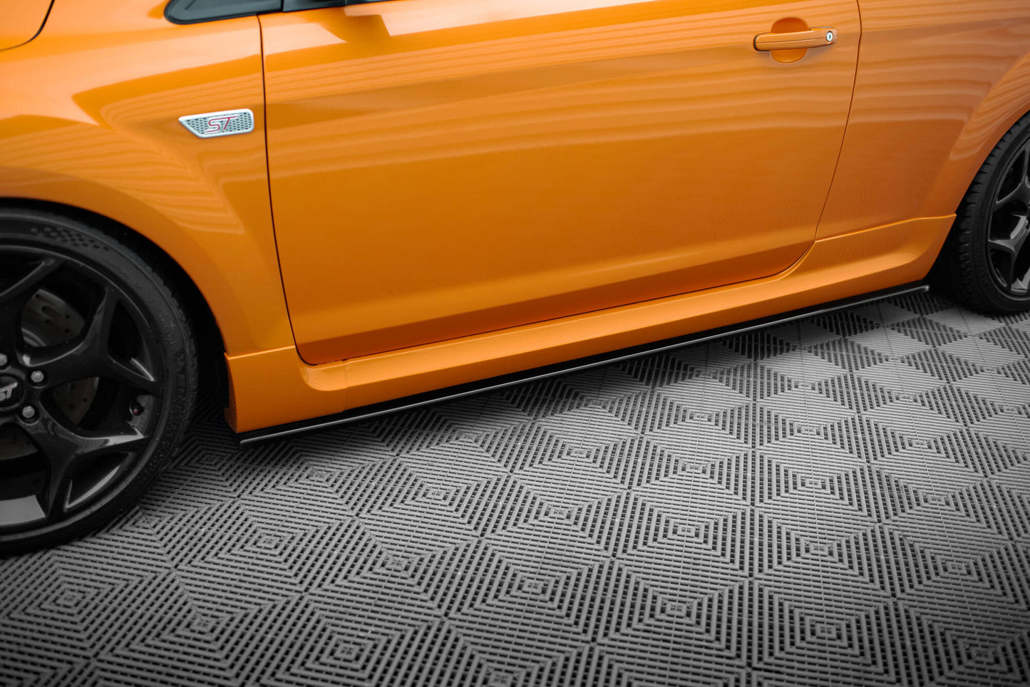 Ford Focus ST Mk2 Facelift - Seitenschweller