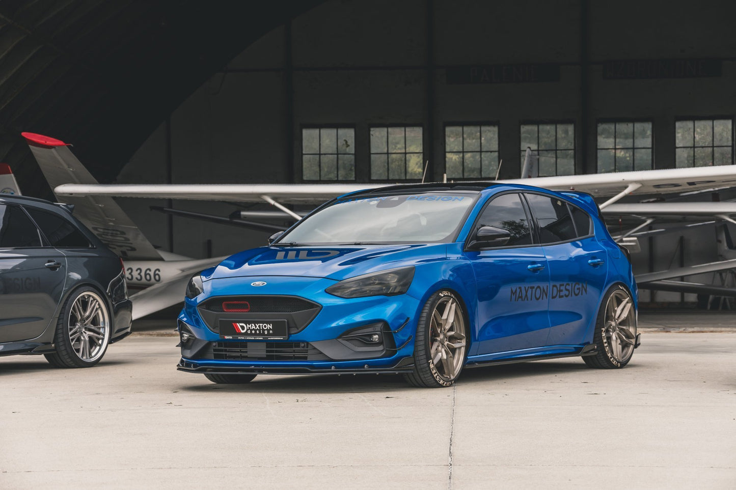 Ford Focus Mk4 - Seitenschweller