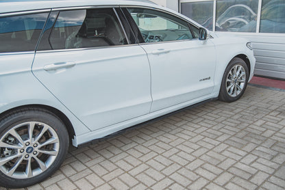 Ford Mondeo Mk5 - Seitenschweller