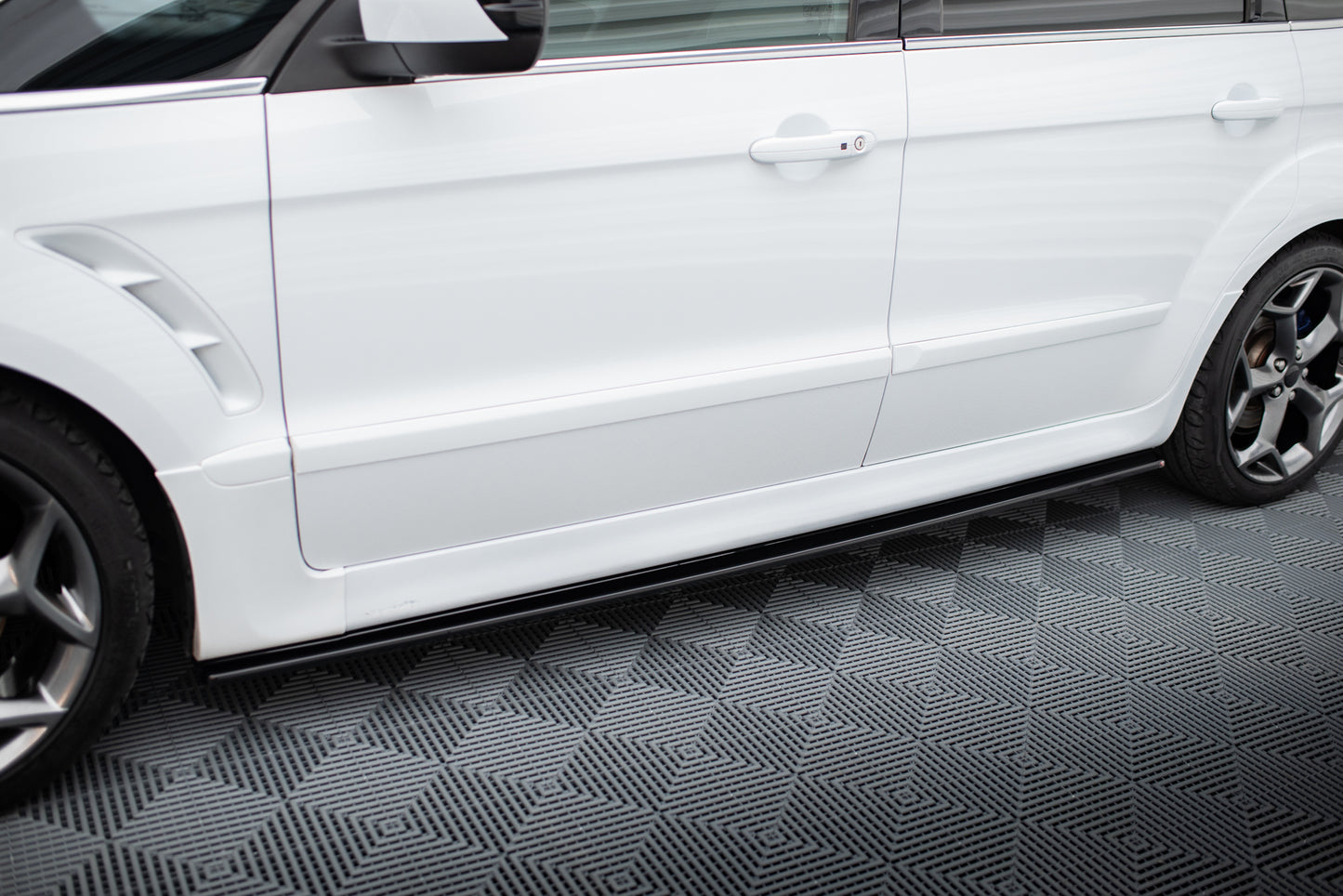 Ford S-Max Titanium Mk1 FL - Seitenschweller