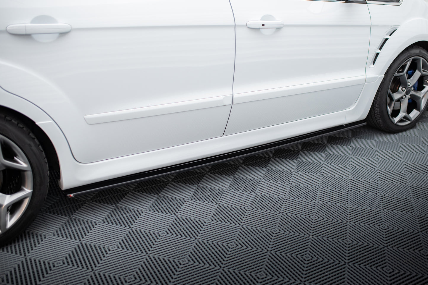 Ford S-Max Titanium Mk1 FL - Seitenschweller