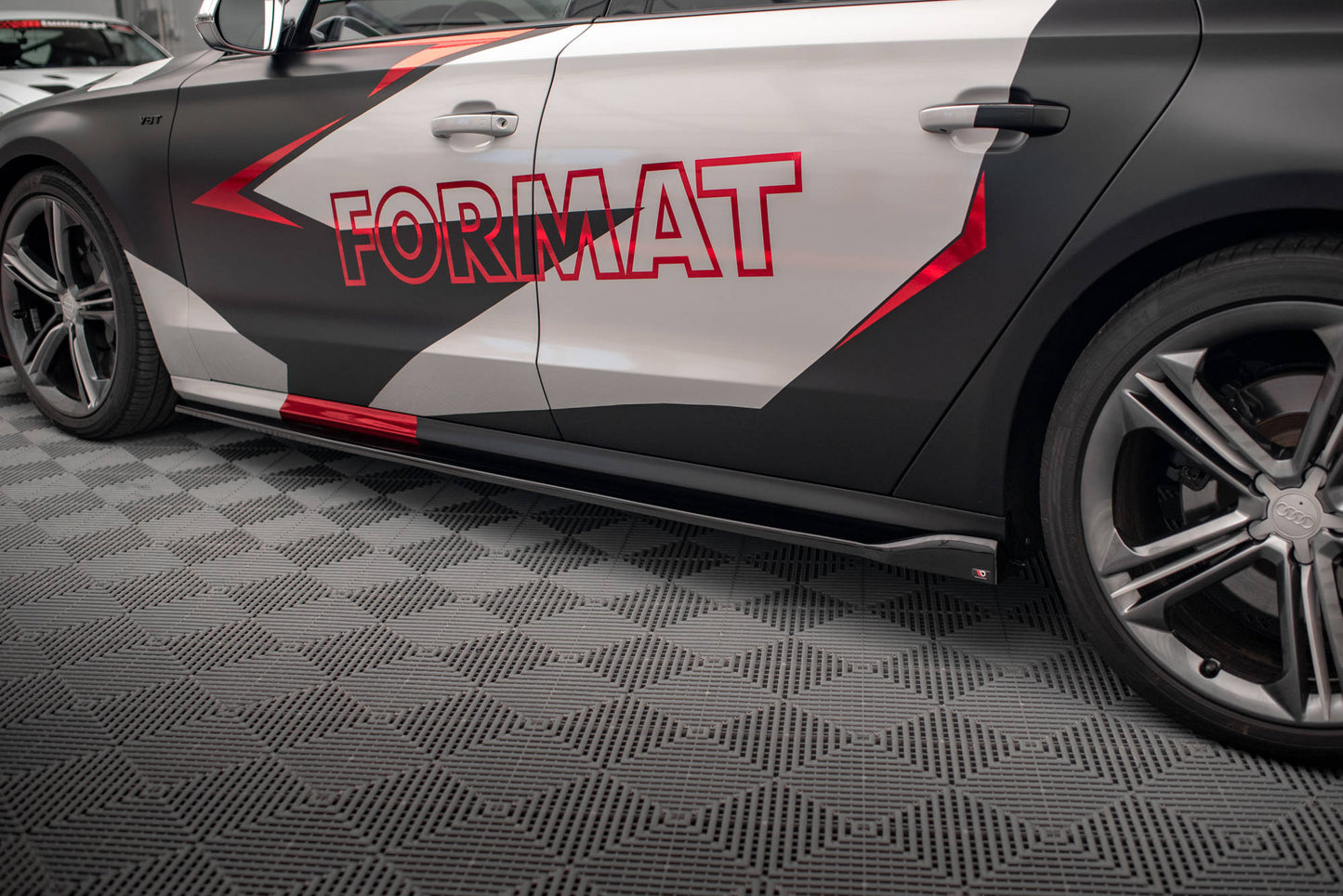 Audi S8 D4 Seitenschweller V.2