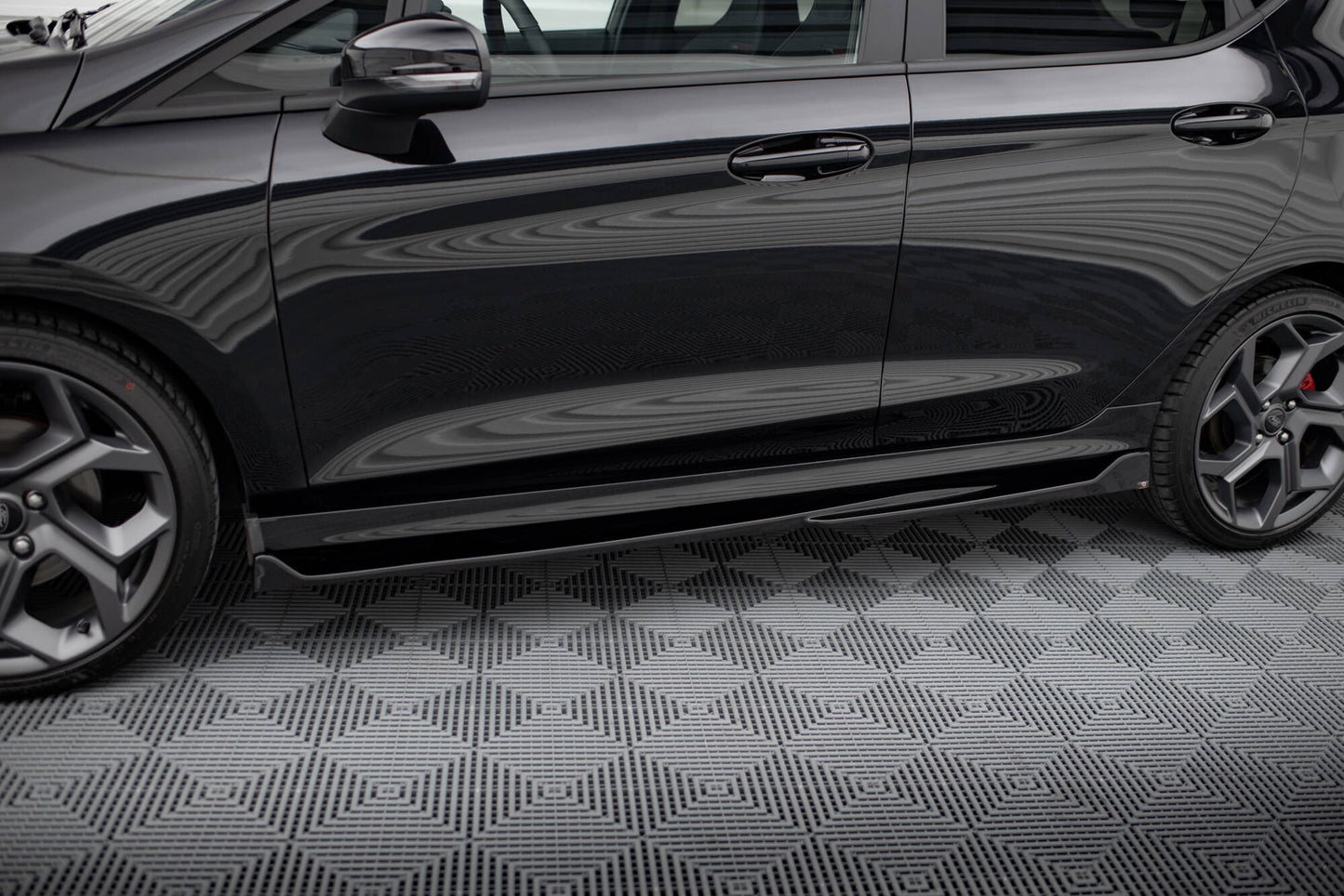 Ford Fiesta ST Mk8 - Seitenschweller V.4