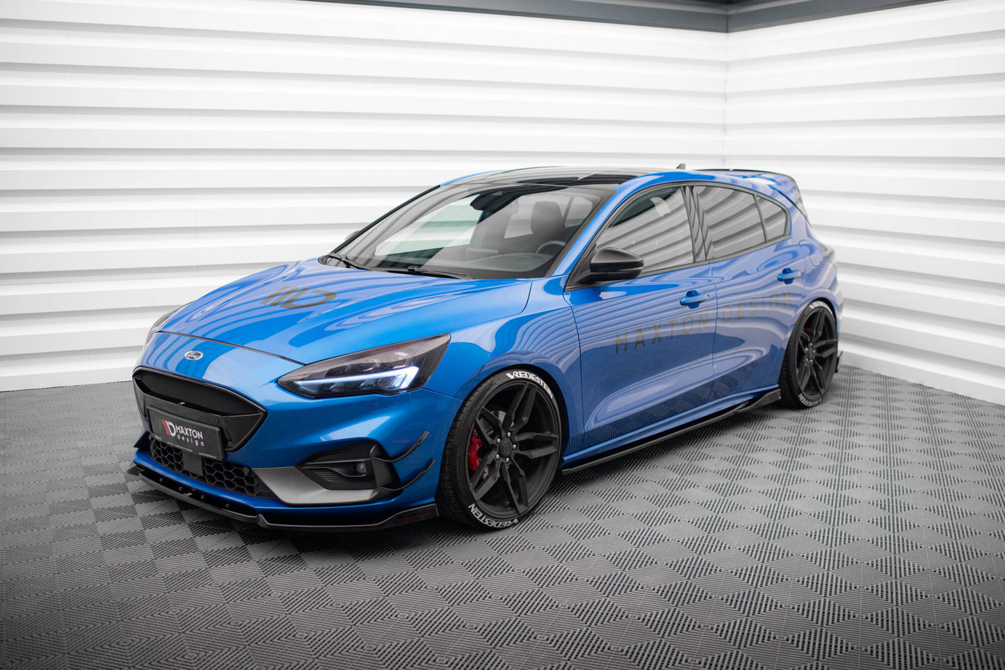 Ford Focus Mk4 - Seitenschweller V.4