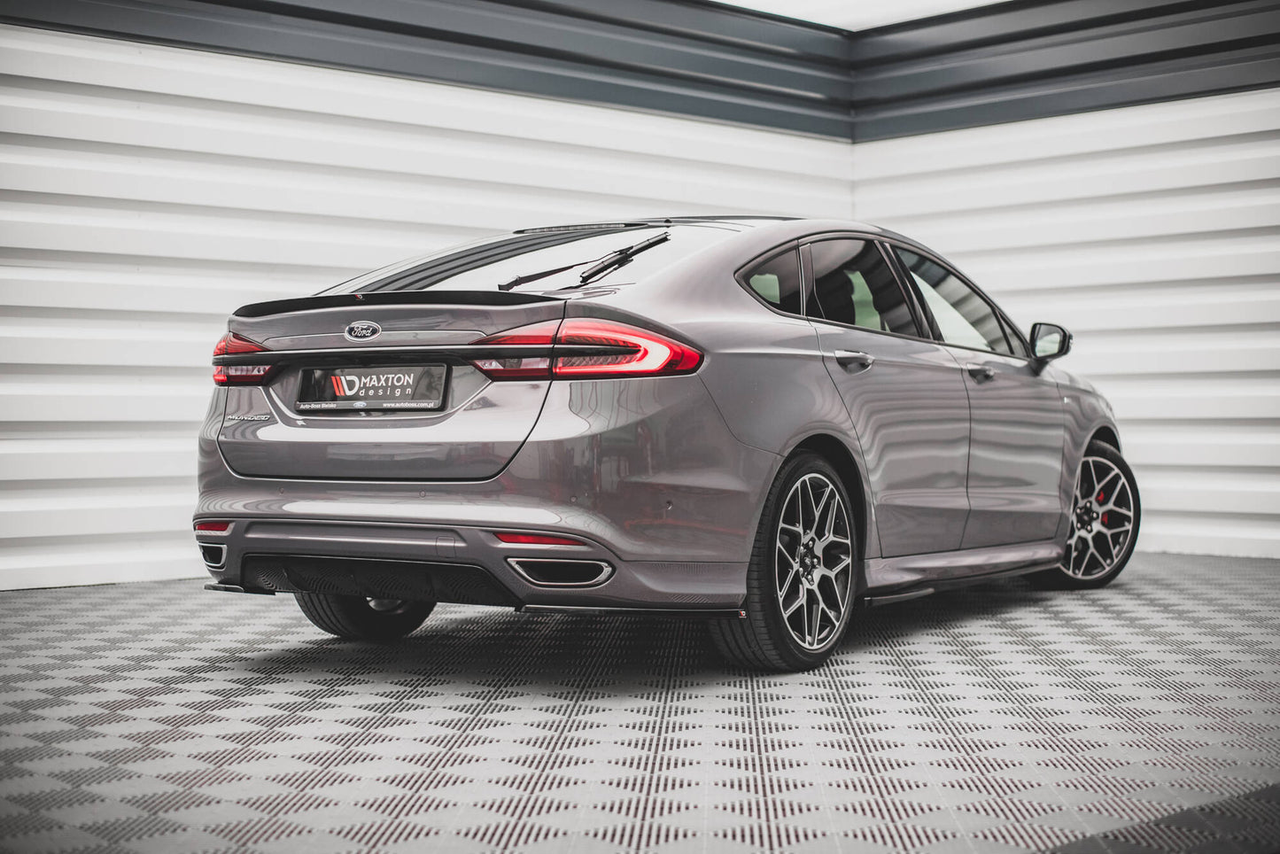 Ford Mondeo Mk5 Fliessheck - Heck Spoiler
