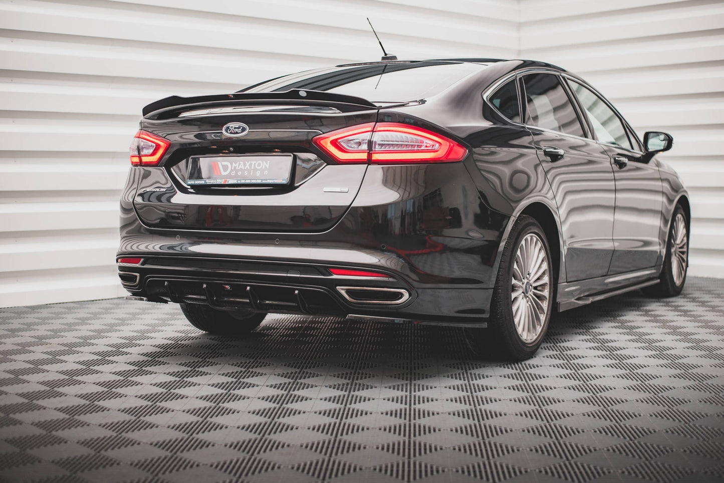 Ford Mondeo Mk5 - Heck Spoiler