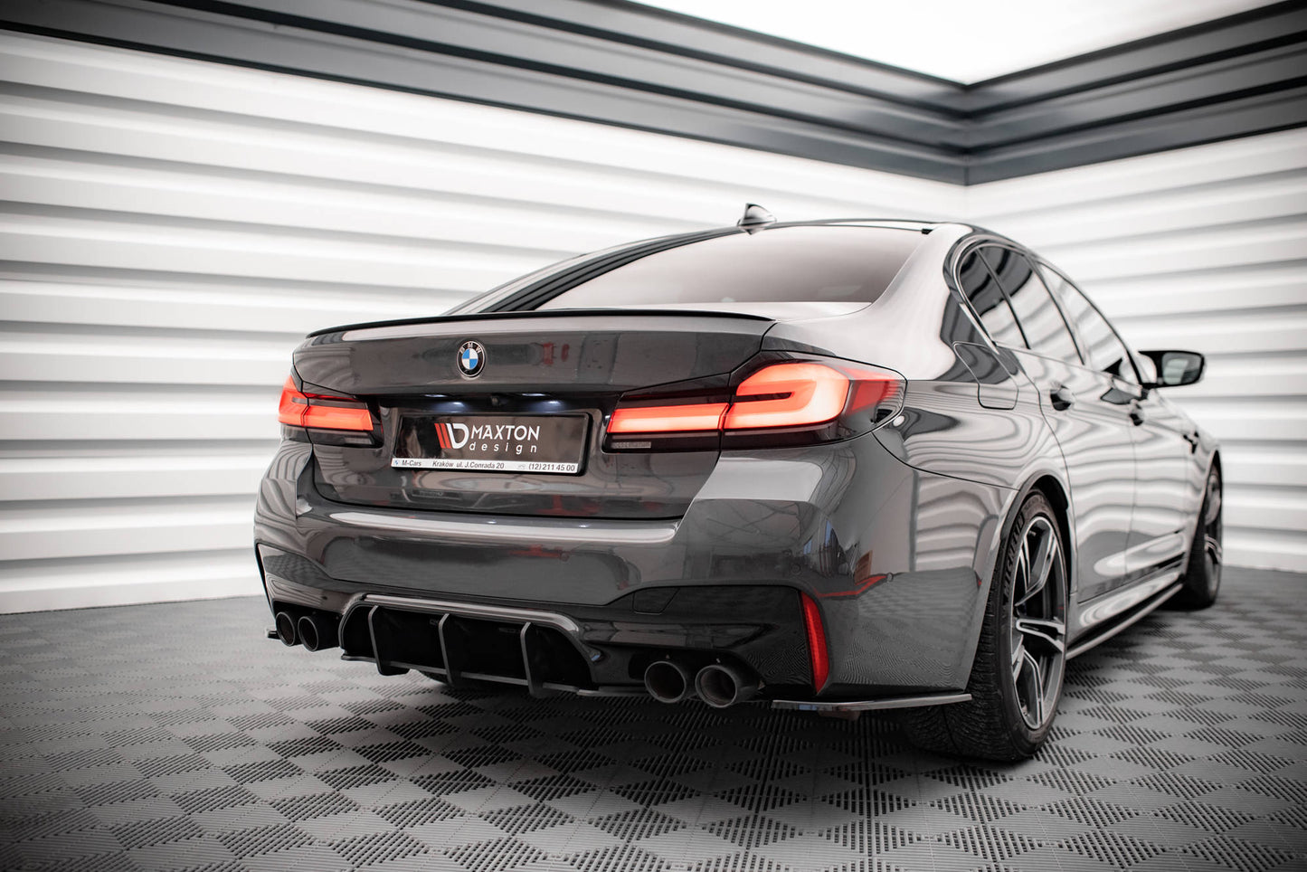 BMW M5 F90 - Street Pro Heckschürze